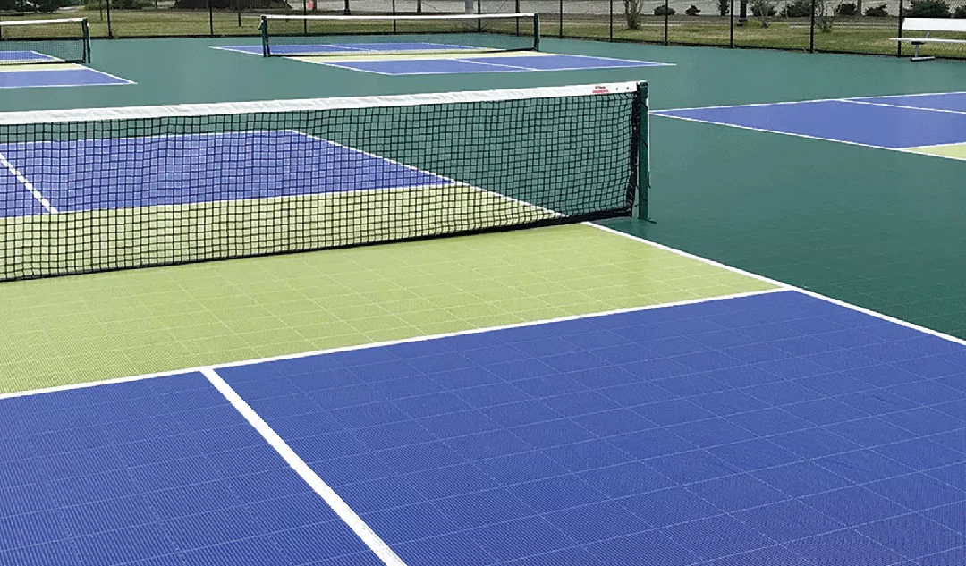 Quelles sont les dimensions d’un terrain de pickleball ?